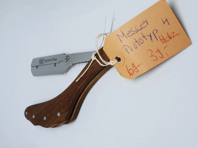 Model Prototyp 4 Holz Rasier-Messer