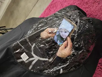 Friseur-Coiffeur-Umhang mit Sichtfenster