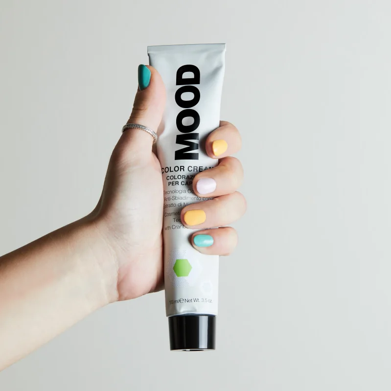 MOOD COLOR CREAM + MOODY TONERS FARBKARTE RINGBUCH